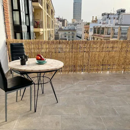 La Terraza. Vistas Al Castillo A 1 Min. De La Playa Аликанте