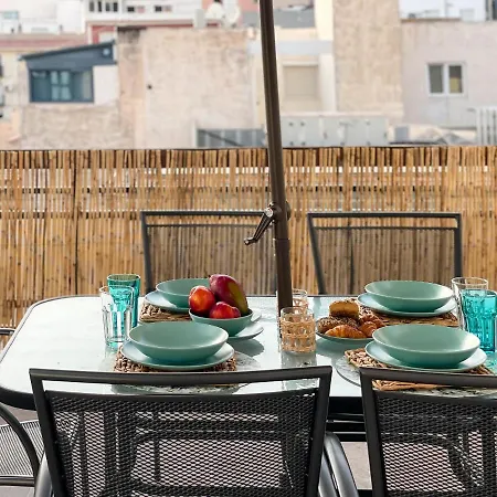 La Terraza. Vistas Al Castillo A 1 Min. De La Playa Alicante