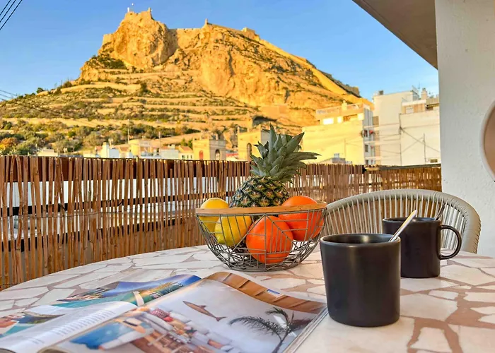 La Terraza. Vistas Al Castillo A 1 Min. De La Playa Apartment